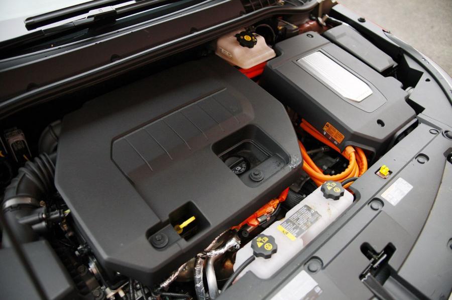  Chevrolet Volt 2011 года  (фото 215 из 356)